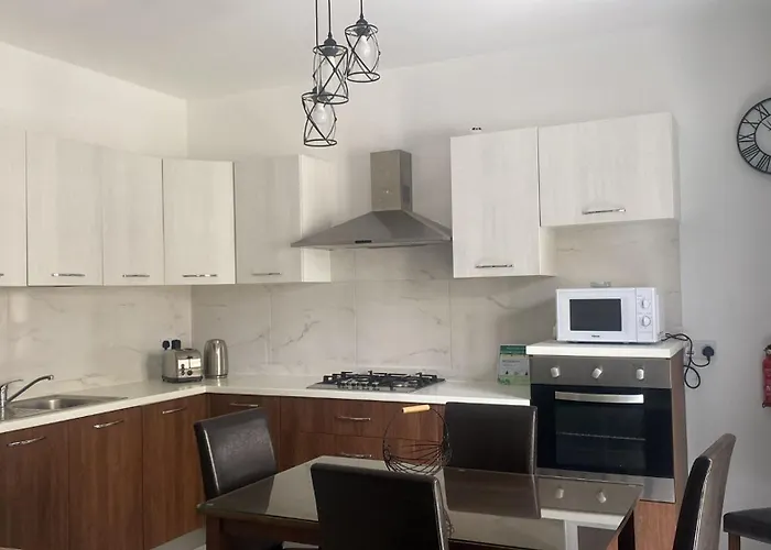 Apartment Triq Is-Silla