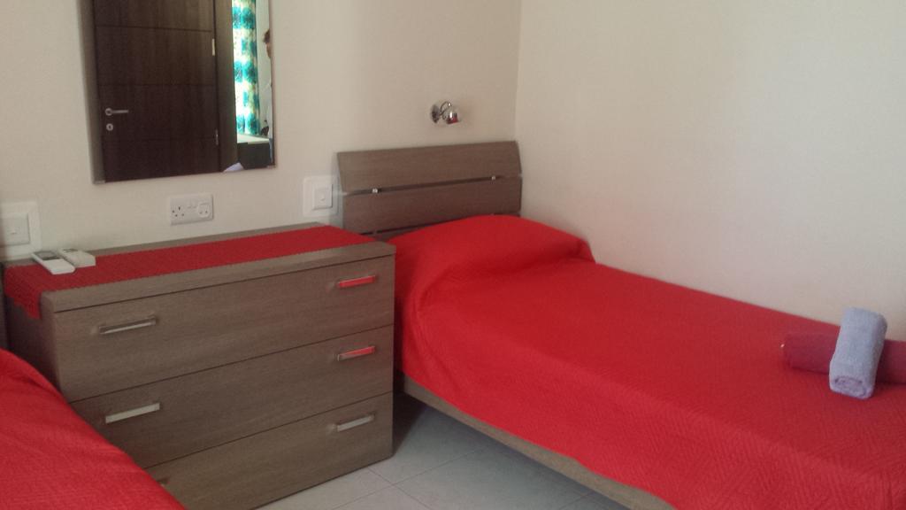Triq Is-silla Appartement